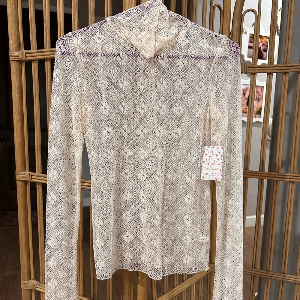 Free People NWT fired Opal lace turtleneck, layered top XS